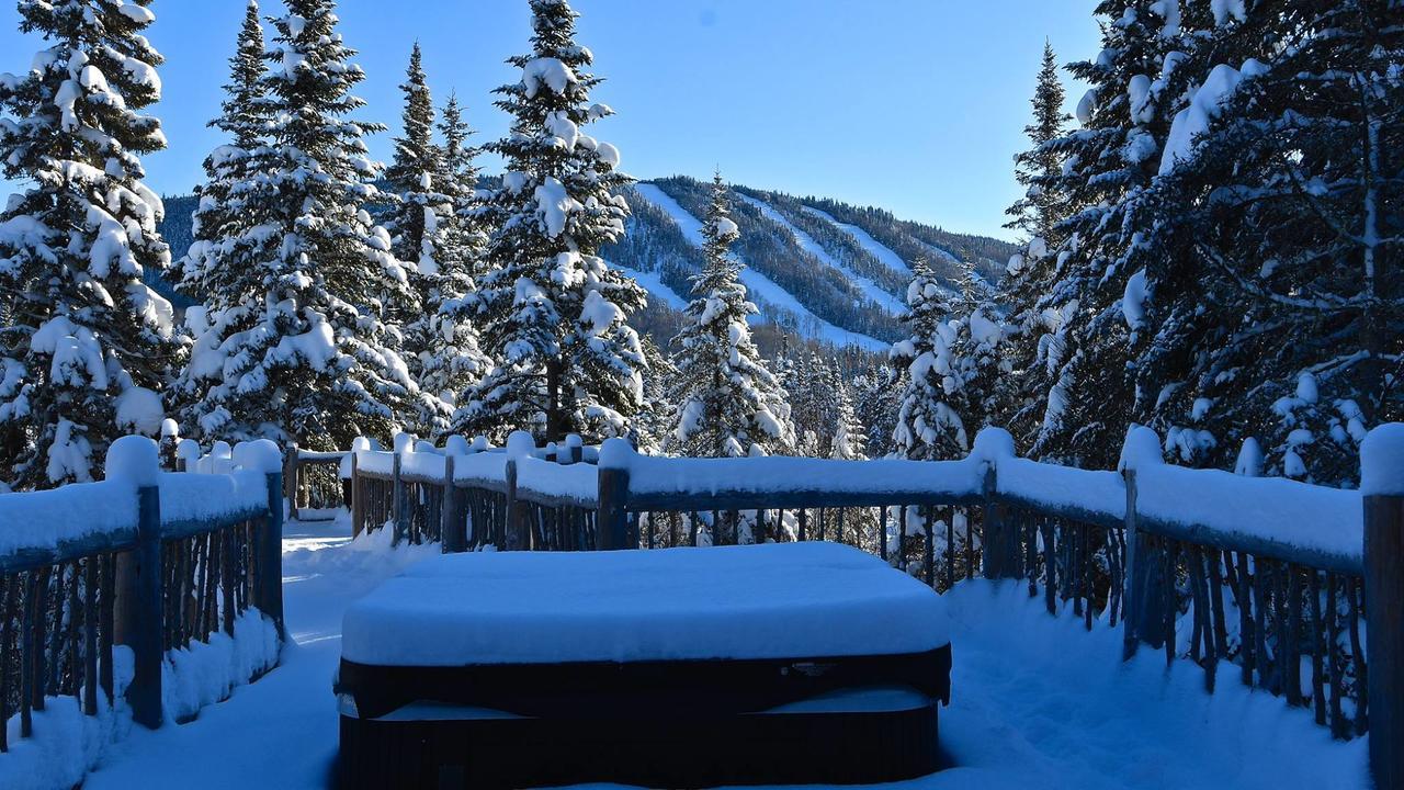 Le Bivouac - Les Chalets Spa Canada Ла-Мальбе Экстерьер фото