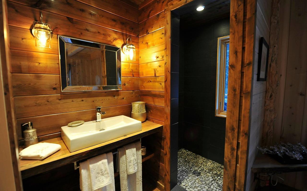 Le Bivouac - Les Chalets Spa Canada Ла-Мальбе Экстерьер фото